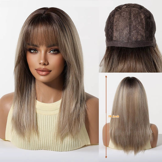 Peruca Blond Nisipiu suvitat, par mediu drept, cu breton, 40 cm