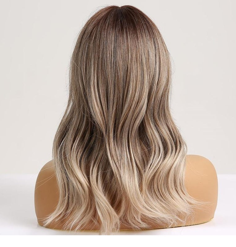Peruca Ombre Blond, par mediu ondulat, cu semi breton, 40 cm