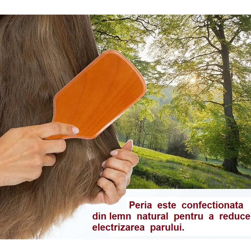 Perie de par cu maner de lemn, pentru descurcarea parului, cu efect anti electrizare