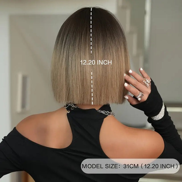 Peruca bob Ombre Saten deschis, par mediu drept, cu breton, 30 cm
