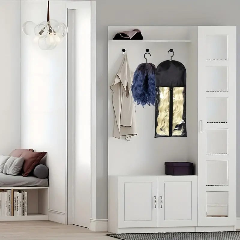Suport pentru peruci (agatatoare) cu saculet de protectie