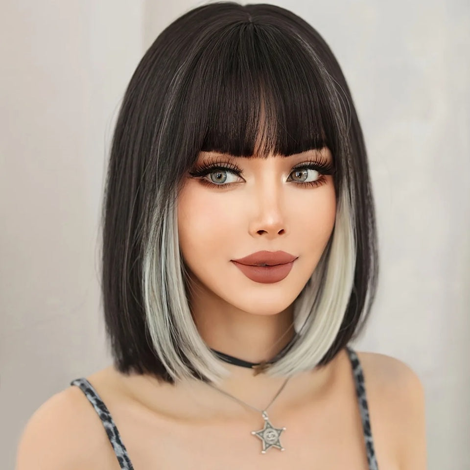 Peruca Neagra cu suvite Gri, par bob drept, cu breton, 30 cm