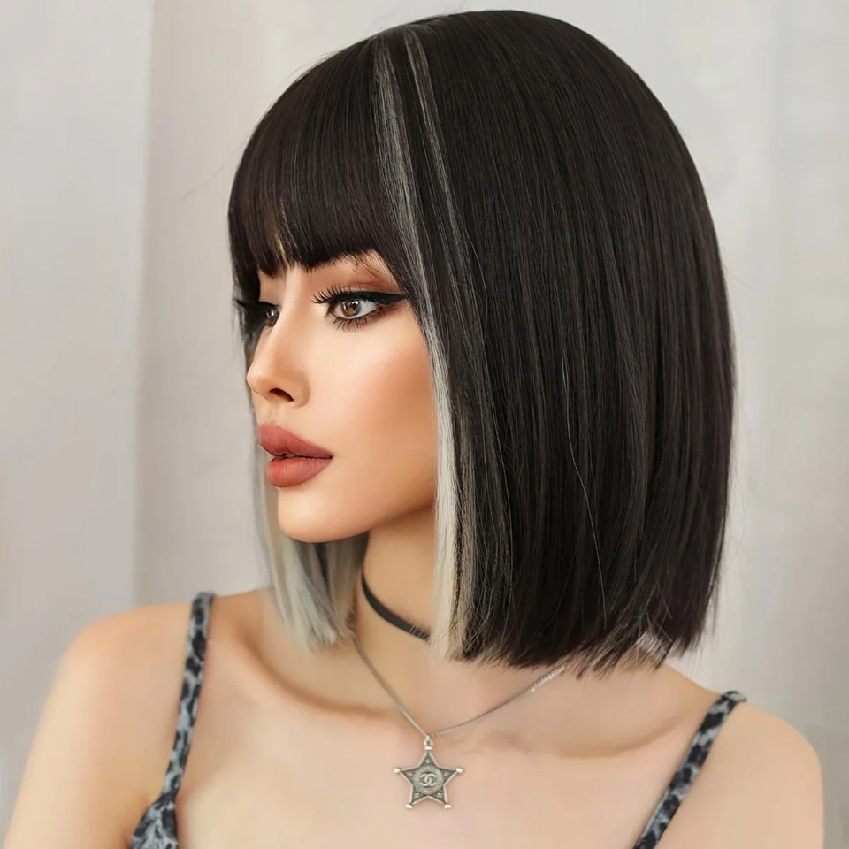 Peruca Neagra cu suvite Gri, par bob drept, cu breton, 30 cm