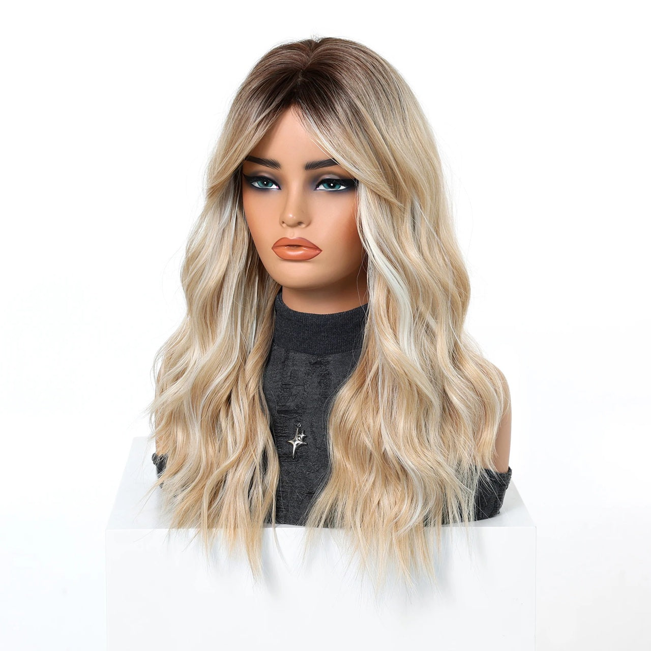 Peruca Blond Suvitat, par lung ondulat, cu breton, 50 cm
