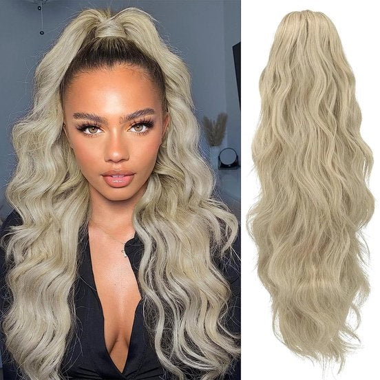 Coada par Blond Nisipiu, creata, prindere pe coc