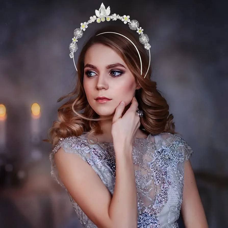 Accesoriu Par pentru Mireasa, tip Bijuterie, coronita din fire delicate, flori cu cristale si perle, argintiu